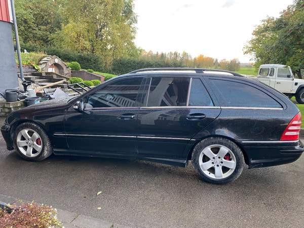 Mercedes-Benz C Toholampi - изображение 7