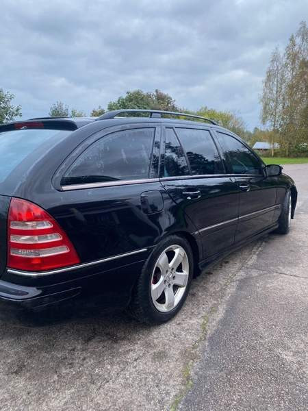 Mercedes-Benz C Toholampi - изображение 4