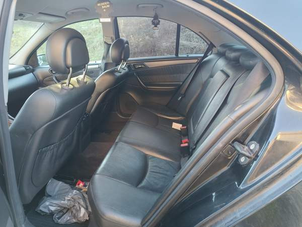 Mercedes-Benz C Joensuu - valokuva 8