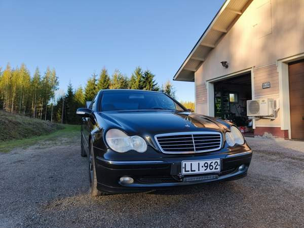 Mercedes-Benz C Joensuu - valokuva 2