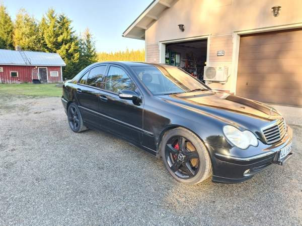 Mercedes-Benz C Joensuu - valokuva 3