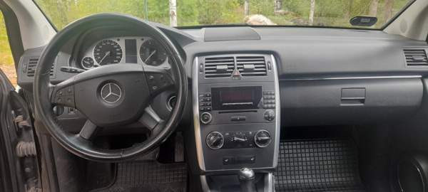 Mercedes-Benz 200 Порвоо - изображение 7
