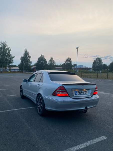 Mercedes-Benz C Tornio - photo 2