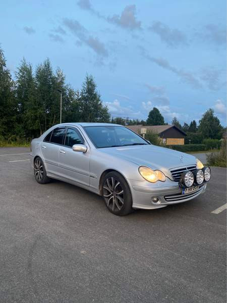Mercedes-Benz C Tornio - photo 4