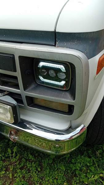 Chevrolet Chevy Van Myrskylä - valokuva 2