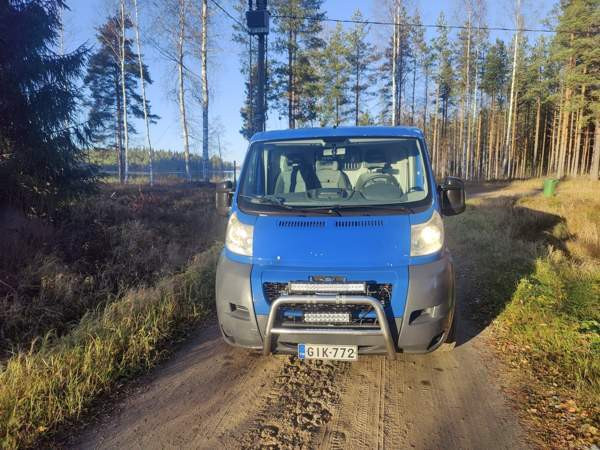 Peugeot Boxer Peräseinäjoki - valokuva 2