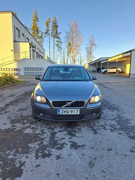 Volvo S40 Куопио - изображение 2