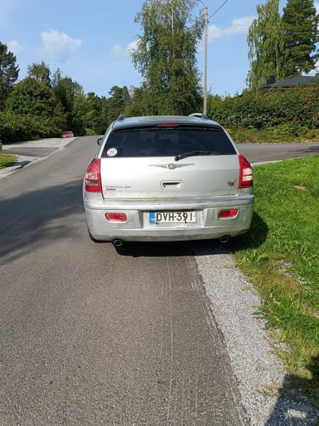 Chrysler 300C Yloejaervi - изображение 3