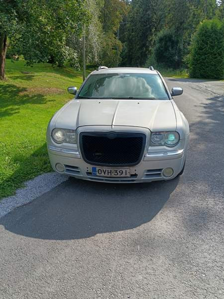 Chrysler 300C Yloejaervi - изображение 5