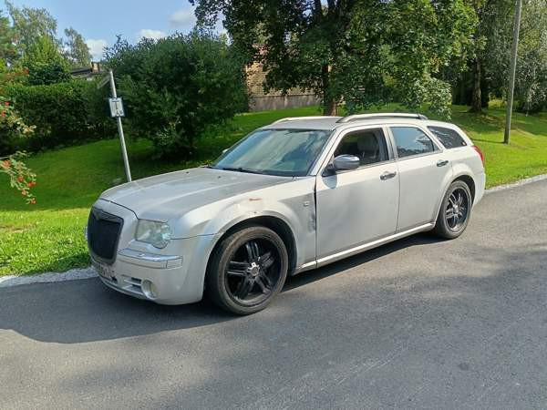 Chrysler 300C Yloejaervi - изображение 4