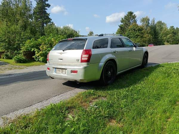 Chrysler 300C Yloejaervi - изображение 6