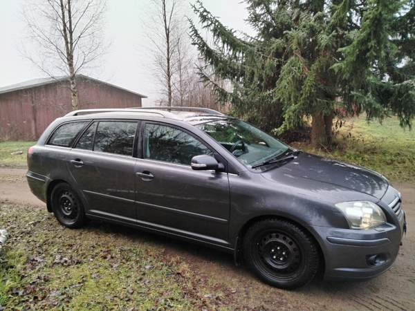 Toyota Avensis Kankaanpää - изображение 6