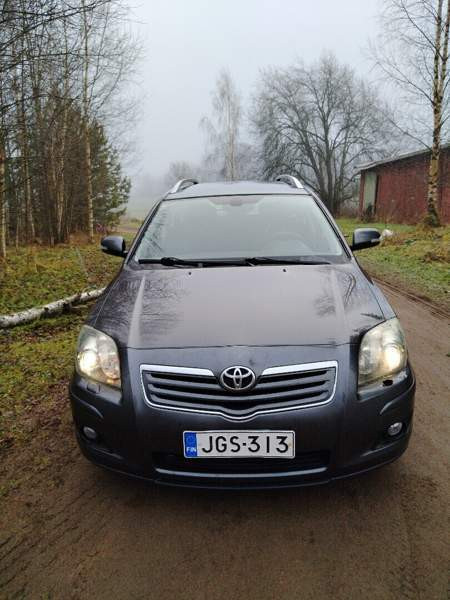 Toyota Avensis Kankaanpää - valokuva 3