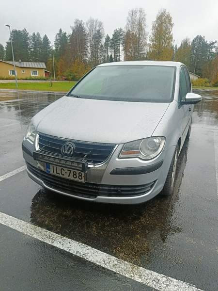 Volkswagen Touran Taivalkoski - изображение 2
