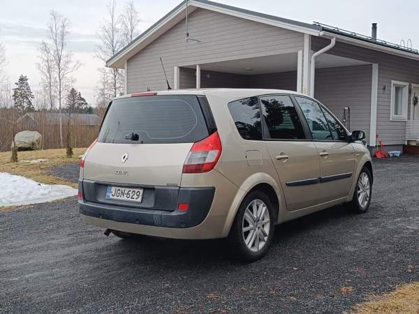 Renault Grand Scenic Макао - изображение 4