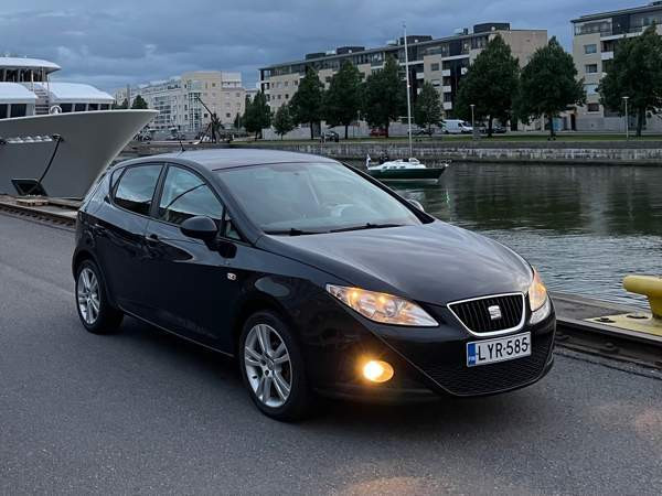 Seat Ibiza Турткуль - изображение 1