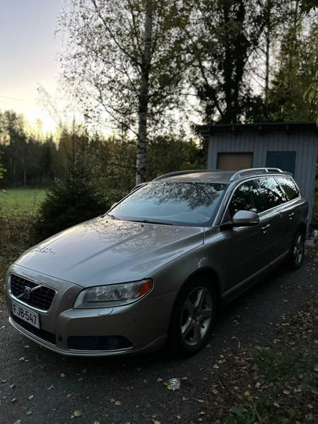 Volvo V70 Mäntsälä - valokuva 1