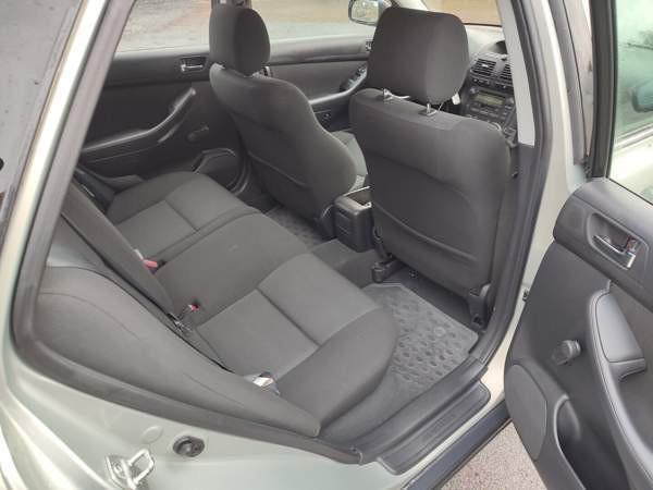Toyota Avensis Nokia - valokuva 8