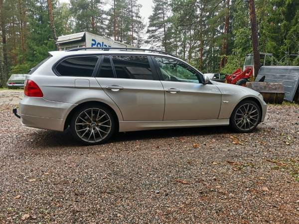 BMW 320 Helsinki - изображение 1