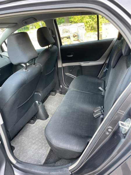 Toyota Yaris Turtkul - valokuva 4