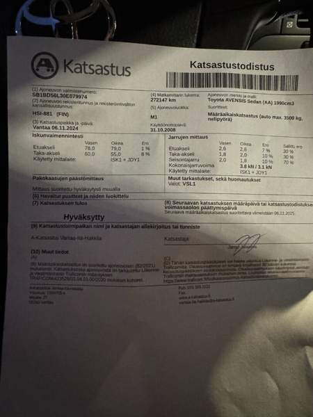 Toyota Avensis Vantaa - valokuva 8