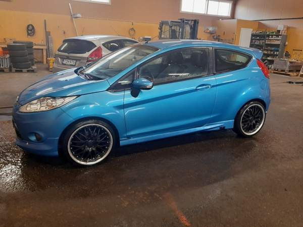 Ford Fiesta Вантаа - изображение 2