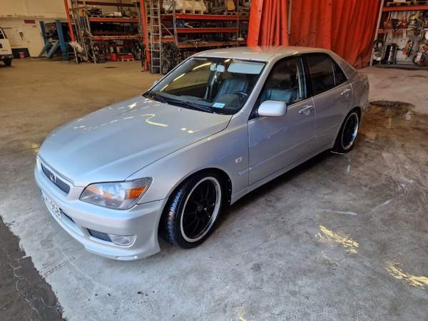 Lexus IS Helsinki - valokuva 3