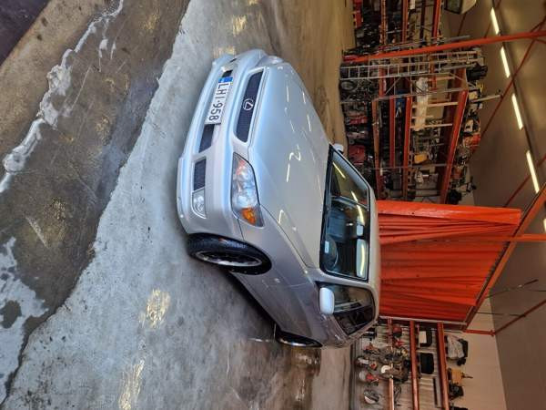 Lexus IS Helsinki - valokuva 4