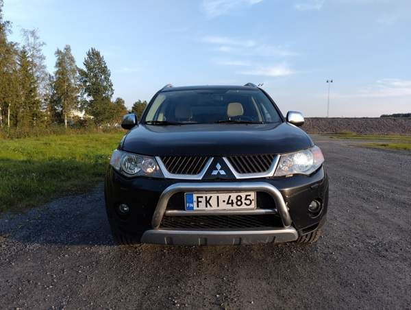 Mitsubishi Outlander Forssa - valokuva 2