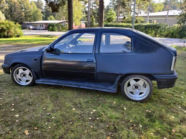 Opel Kadett Uusikaupunki - valokuva 3