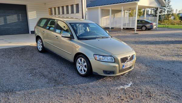 Volvo V50 Vaasa - photo 1