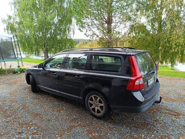 Volvo V70 Hämeenkyrö - valokuva 2
