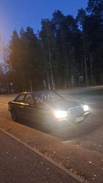 Mercedes-Benz 190 Rautalampi – foto 5