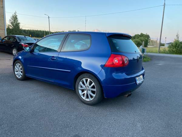 Volkswagen Golf Каарина - изображение 3