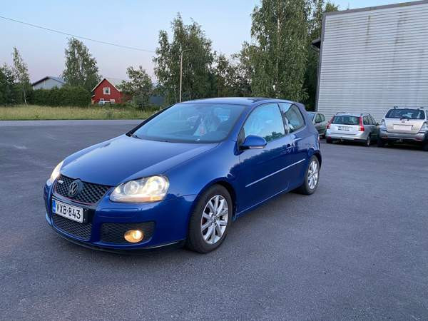 Volkswagen Golf Каарина - изображение 2