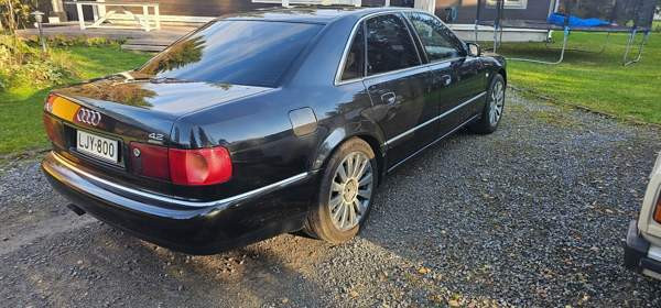 Audi A8 Коккола - изображение 4
