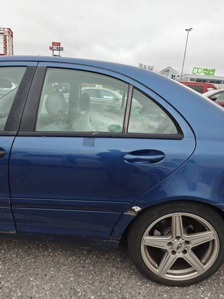 Mercedes-Benz C Glebychevo - valokuva 5