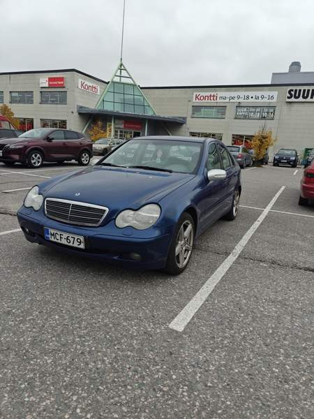 Mercedes-Benz C Glebychevo - valokuva 2