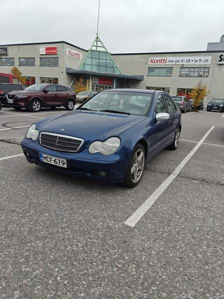 Mercedes-Benz C Glebychevo - valokuva 3