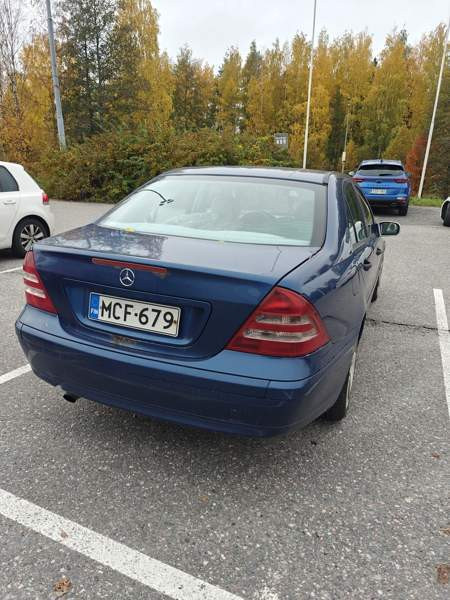 Mercedes-Benz C Glebychevo - valokuva 8