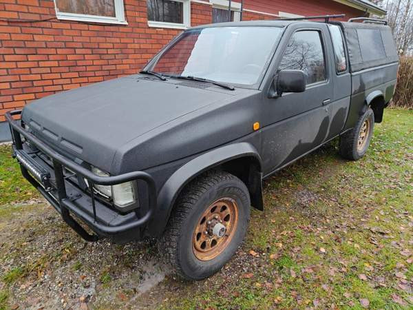 Nissan King Cab Taksimo - valokuva 6