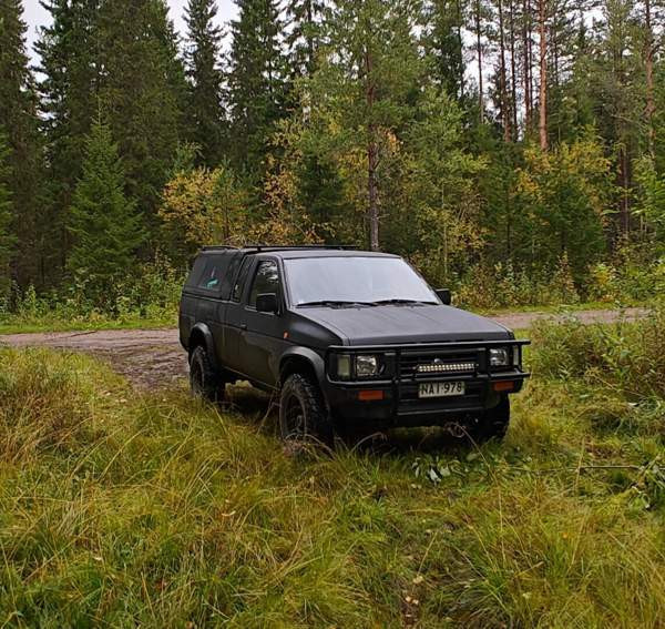 Nissan King Cab Taksimo - valokuva 1