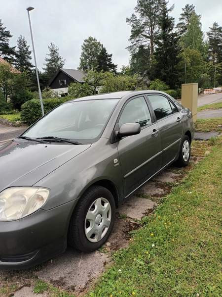 Toyota Corolla Вантаа - изображение 3