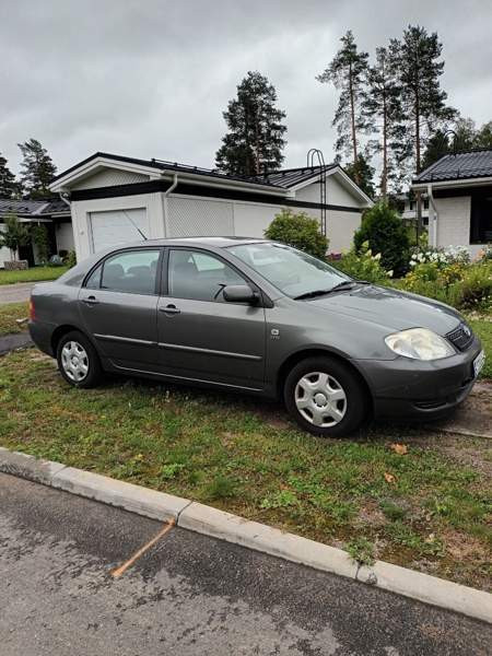 Toyota Corolla Вантаа - изображение 1
