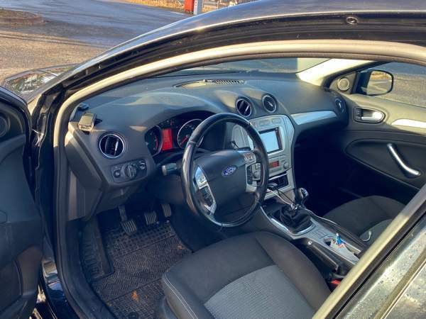 Ford Mondeo Kerava - valokuva 2