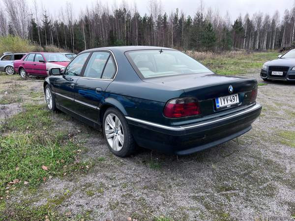 BMW 740 Raasepori - изображение 5