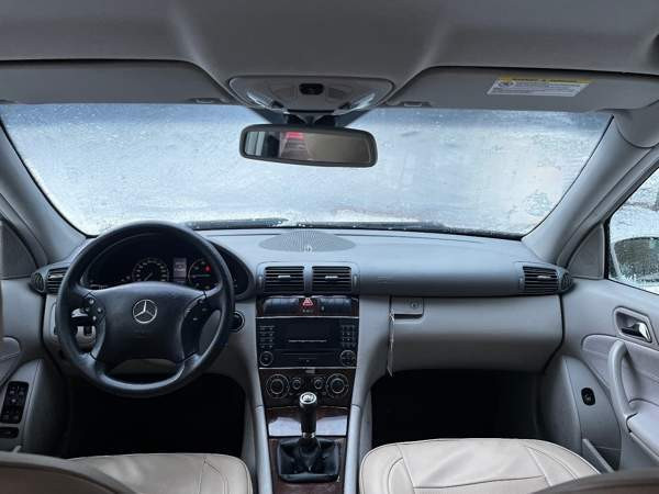 Mercedes-Benz C Jalasjärvi - valokuva 4