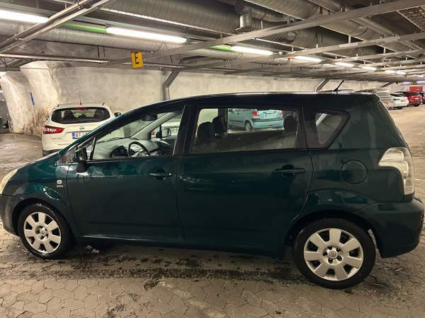 Toyota Corolla Verso Tampere - valokuva 8