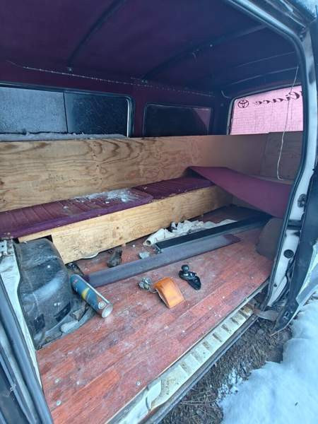 Toyota Hiace Tampere - photo 2