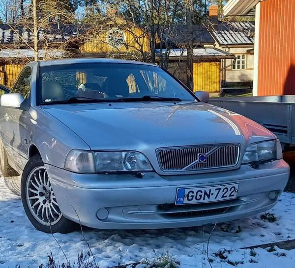 Volvo C70 Teuva - изображение 1